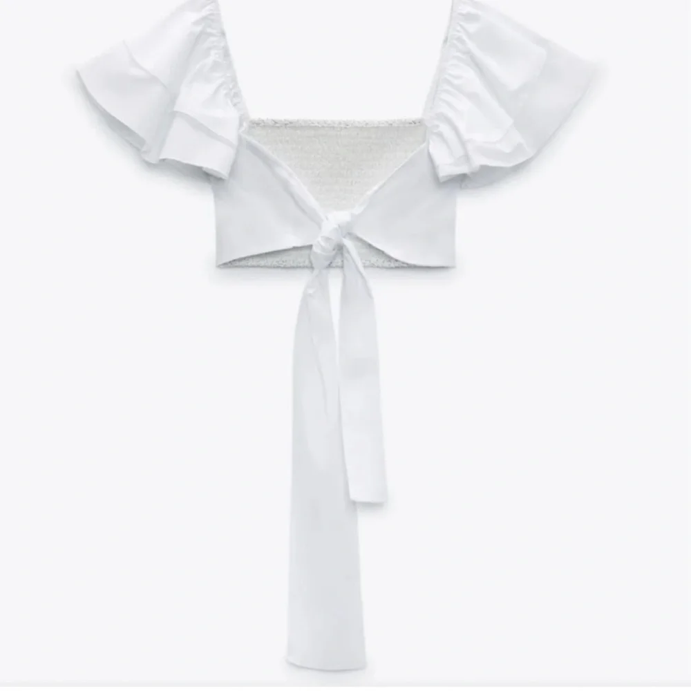 Zara Smocked Ruffle Sleeve Crop Top with Tie Back. Size Medium